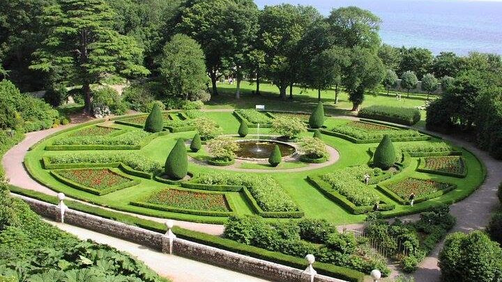 Dunrobin Castle gardens